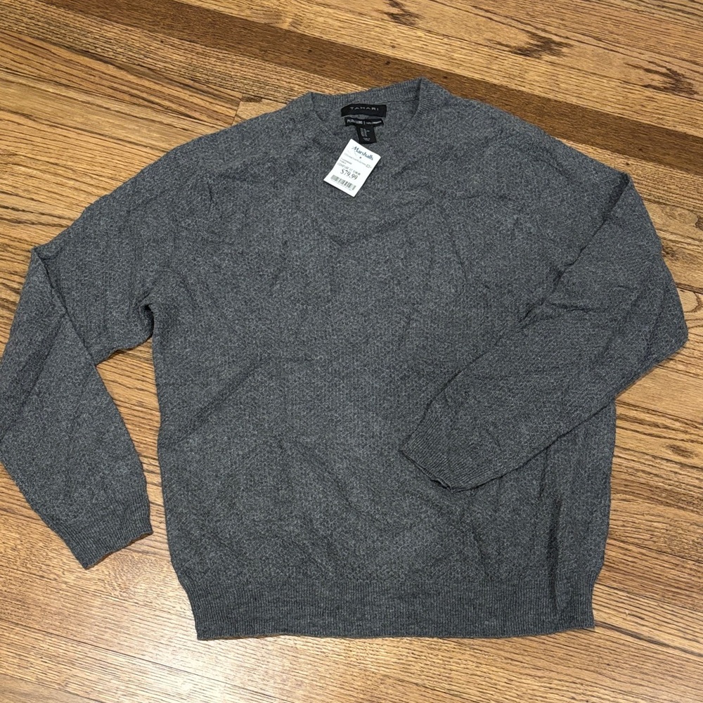 NWT Tahari Cashmere Men's Gray Sweater